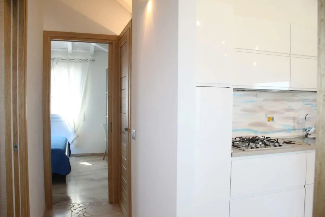 Сasa de vacaciones R House Budoni Italia