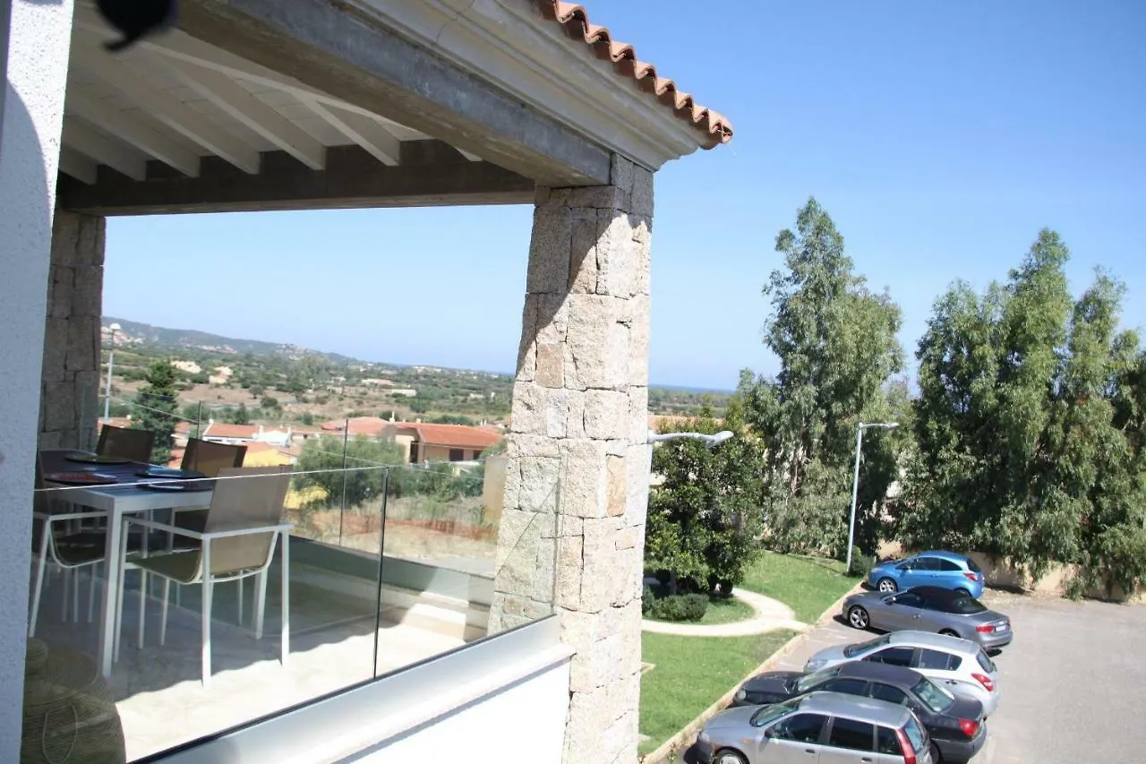 Сasa de vacaciones R House Budoni Italia