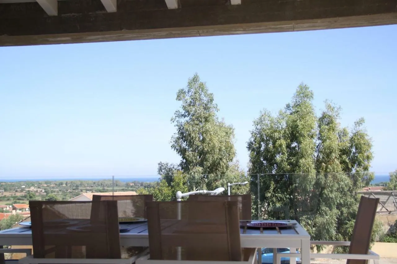 بيت للعطل R House بودوني