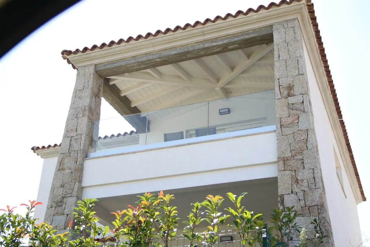 R House بودوني 0*,